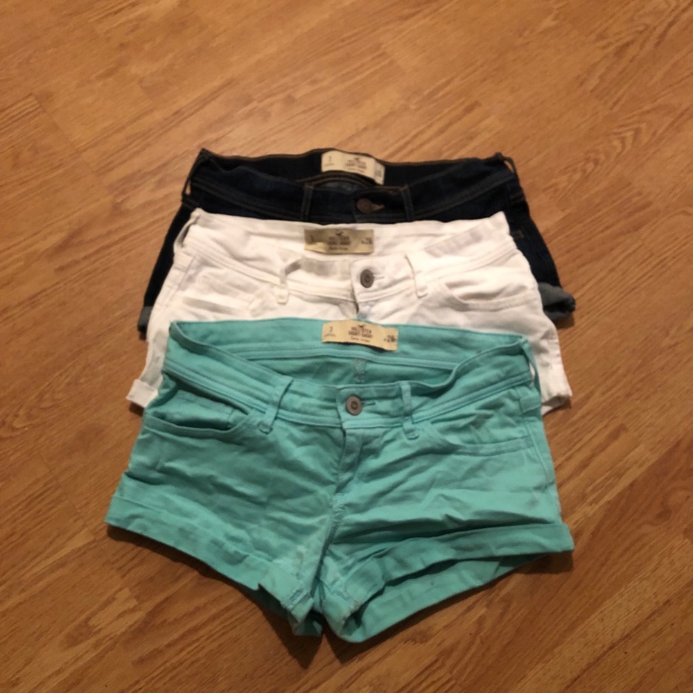 Hollister shorts bundle! Size 3 (26W)